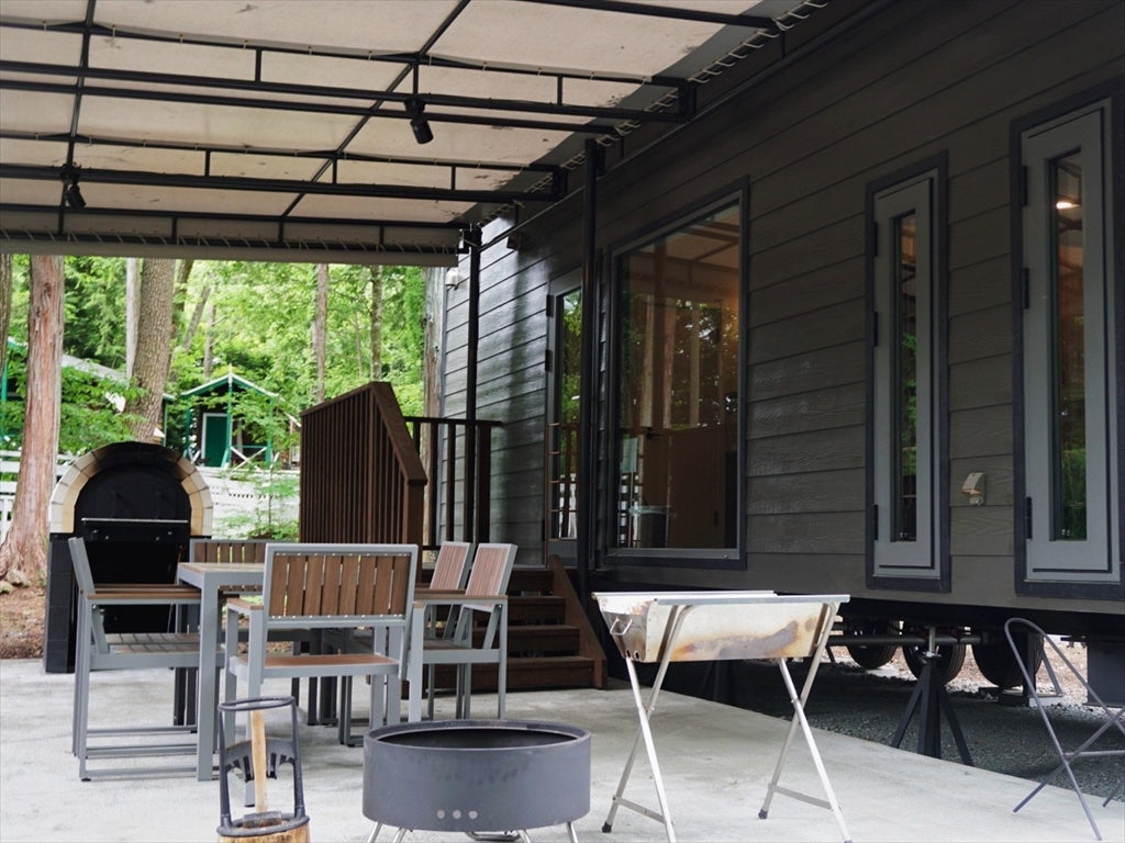 ＜ Early bird discount＞ April 24th 3-night Private Stay in Deluxe Cottage for 5-6 people (including 1 parking space)